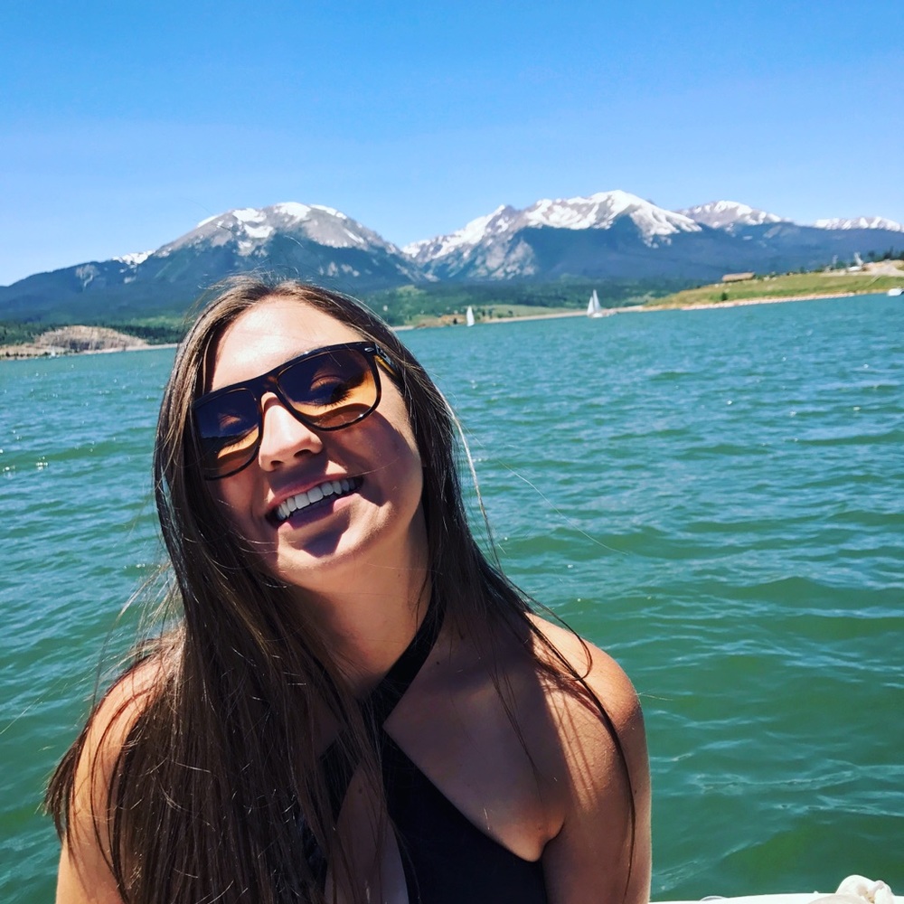 Meet your Posher, Cassie